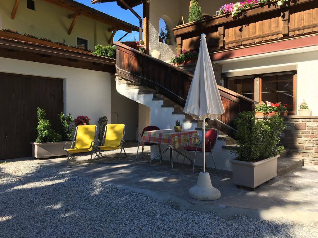 Appartements Fam. Gleinser Mirella Neustift im Stubaital Bagian luar foto