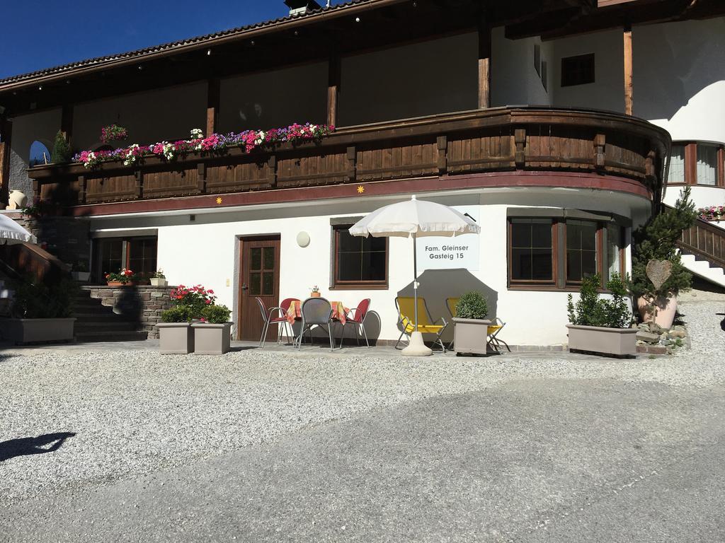 Appartements Fam. Gleinser Mirella Neustift im Stubaital Bagian luar foto